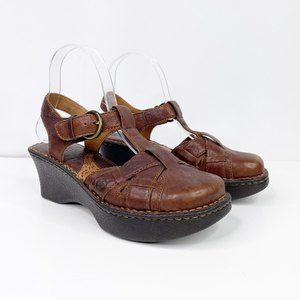 Born Heels Clogs T-strap Women Size 7 / 38 Brown Leather Sandal Buckle Ankle